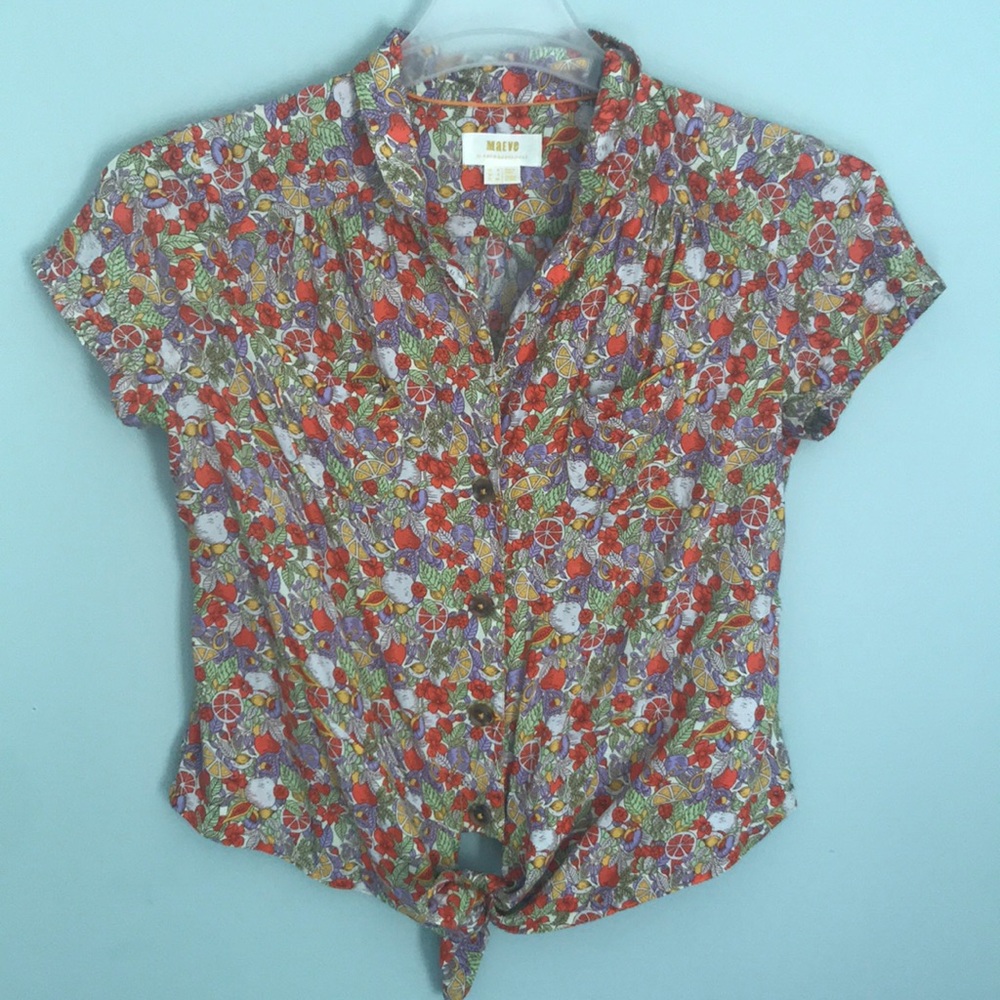 Maeve by Anthropologie super cute fruity tie top